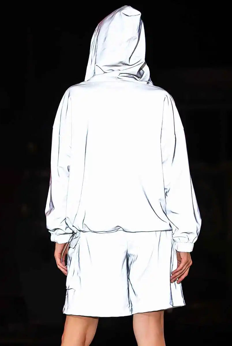 White reflective clothing set