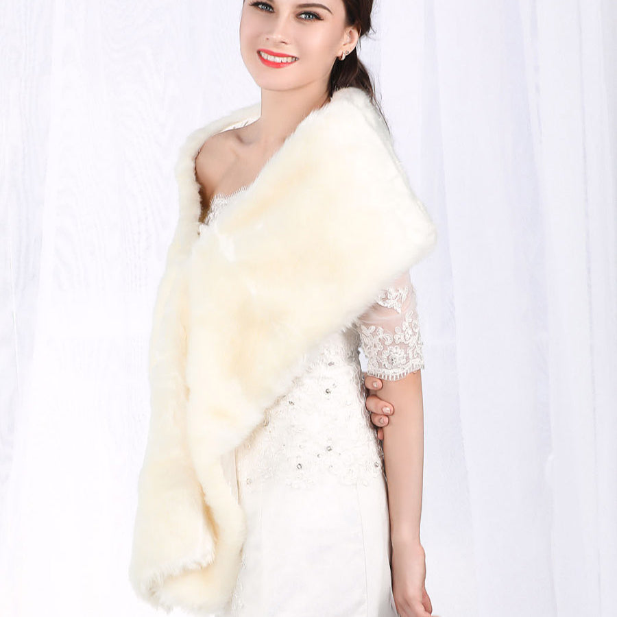 Winter Wedding Fur Wrap for Brides