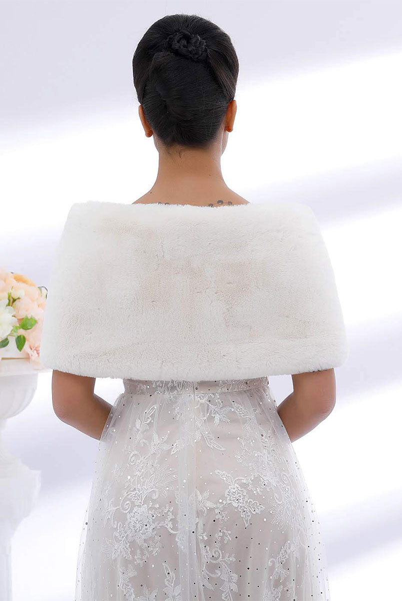 Plush Faux Fur Wedding Stole