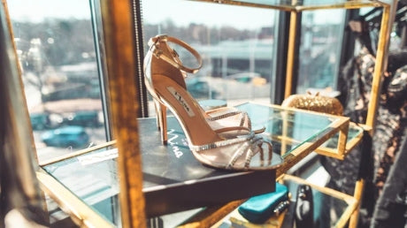 What Shoes to Wear With Sequin Dress? Victray What Shoes to Wear With Sequin Dress? Victray
