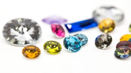 What Are Rhinestones