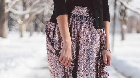 How to Wear a Sequin Dress in Winter？