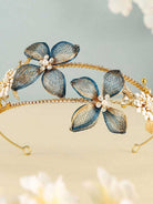 Elegant Pearl and Rhinestone Hairband