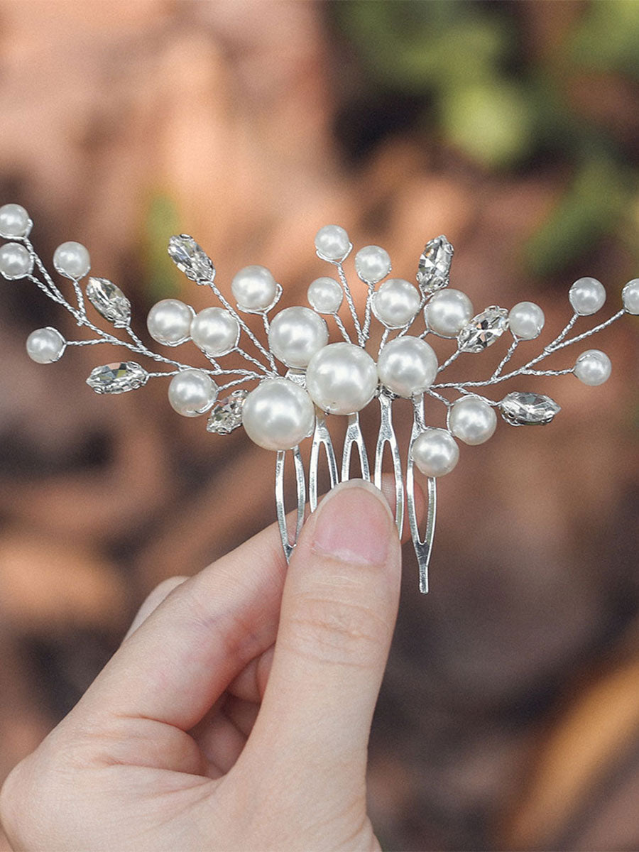 Elegant Rhinestone and Pearl Hairpiece